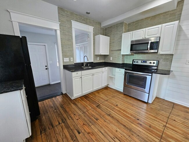 Building Photo - 356 W Wilkes Barre St