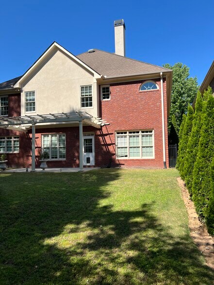Fenced backyard - 440 Wembley Cir