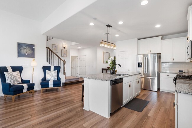 Building Photo - 232 Manassas Dr