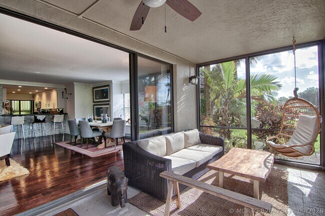 Building Photo - 2735 Polo Island Dr