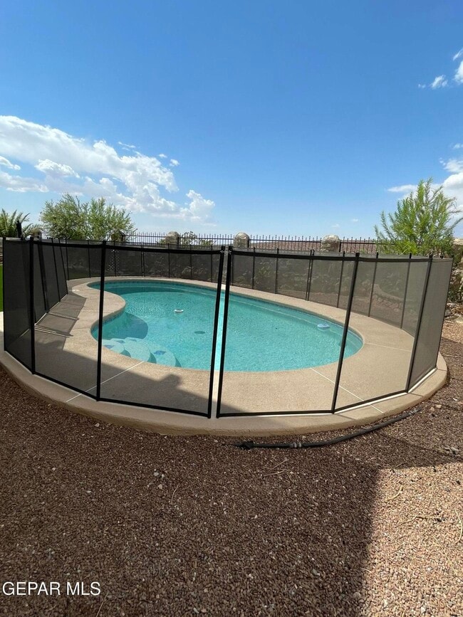 Building Photo - 6653 Cabana Del Sol Dr