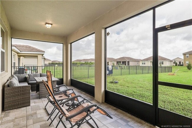 Building Photo - 10558 SW Toren Wy
