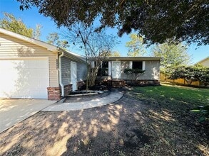 Building Photo - 16497 Spring Rain Ct