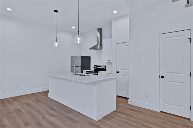 Building Photo - 2844 S Marsalis Ave