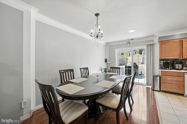 Building Photo - 14727 Bentley Square