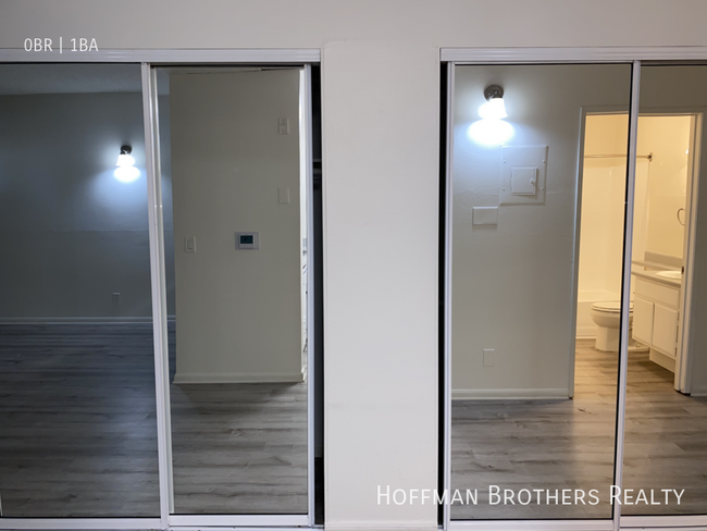Building Photo - 2722 Abbot Kinney Blvd