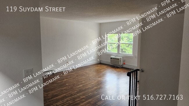 Building Photo - 119 Suydam St