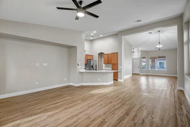 Building Photo - 14456 W Boca Raton Rd