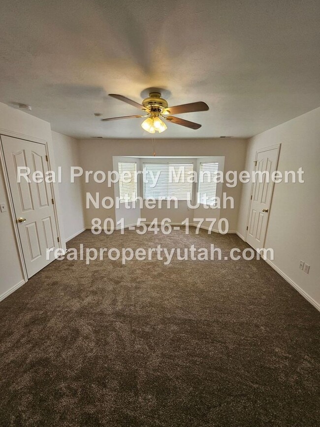 Building Photo - 3 Bedroom Home in Clearfield Available