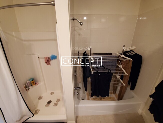 Building Photo - 490 Harrison Ave