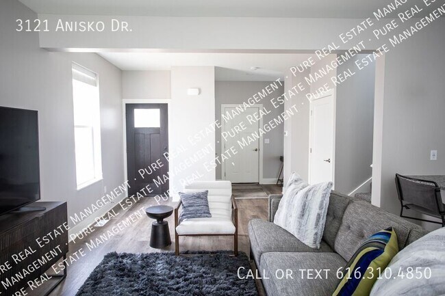 Building Photo - 3121 Anisko Dr