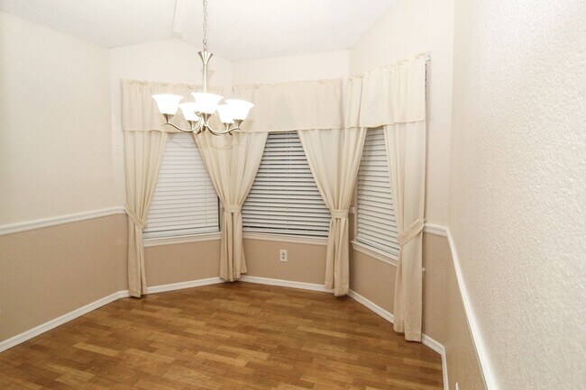 Building Photo - 11150 Loma Grande Dr