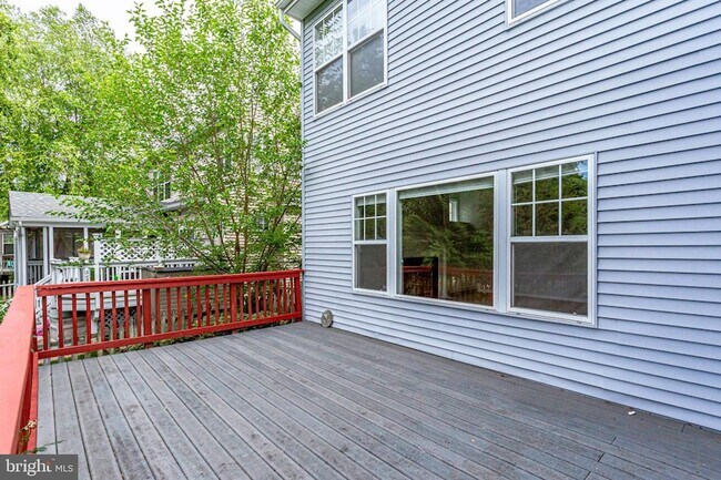 Building Photo - 26161 Rachel Hill Dr