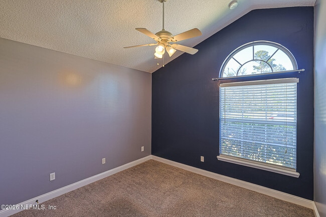 Building Photo - 3031 Five Oaks Ln