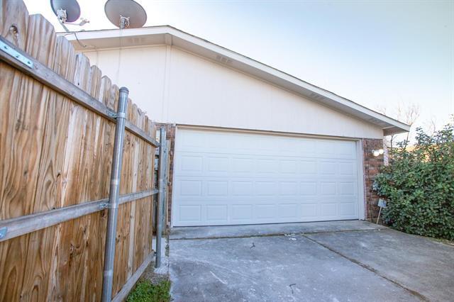 Building Photo - 5220 Pruitt Dr