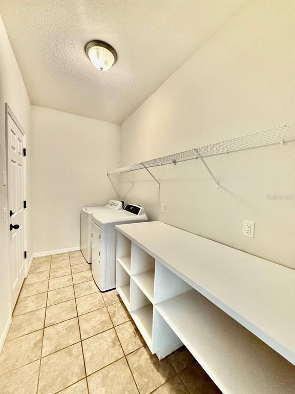 Building Photo - 5216 Suncatcher Dr