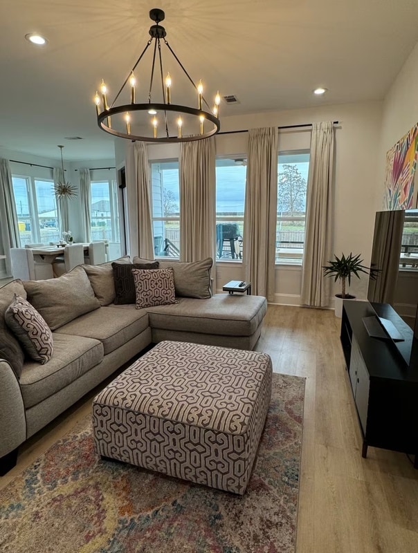 Building Photo - 8413 Benjamin St