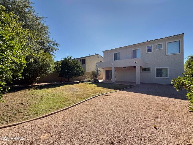 Building Photo - 16803 N 50th Way