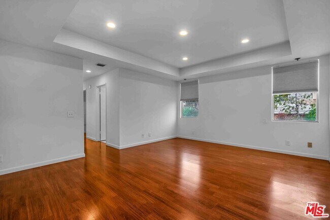 Building Photo - 1655 Selby Ave