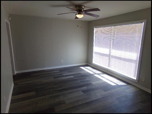 Building Photo - 26 S Wakefield Dr