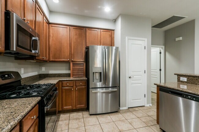 Building Photo - 12890 N Carpas Ct