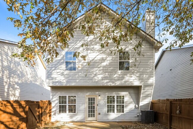 Building Photo - 5331 Apple Grove Rd NE