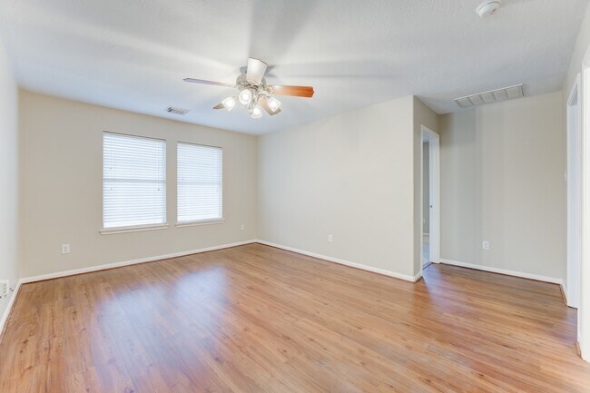 Building Photo - 21510 Juniper Meadows Dr