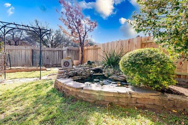 Building Photo - 9001 Sunburst Terrace