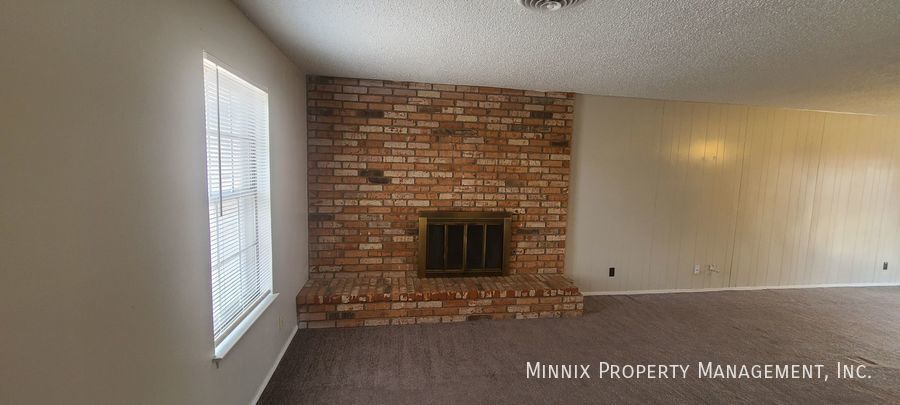 Building Photo - 4509 Parkdale Dr