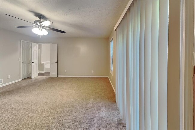 Building Photo - 4841 Chapelle Ct