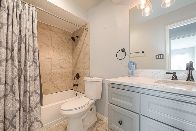 Building Photo - 13322 Pantano Dr