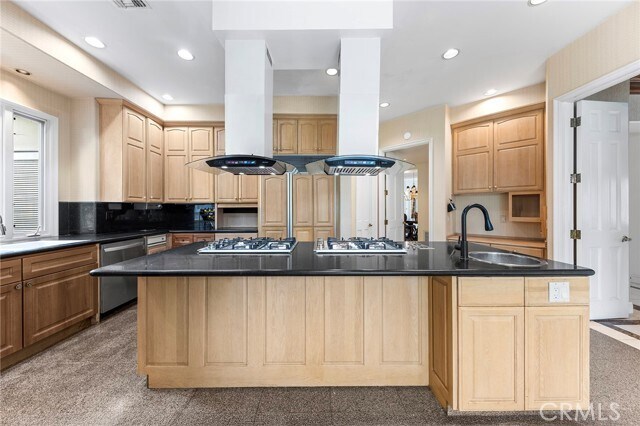 Building Photo - 779 Coral Tree Way