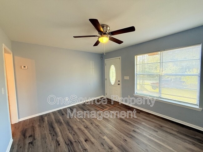 Building Photo - 209 Earnest St