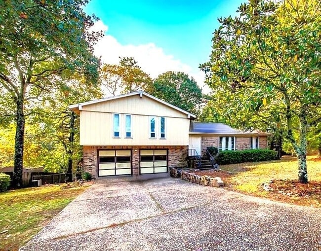 Primary Photo - 12805 Rivercrest Dr