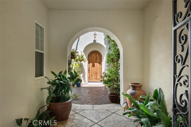 Building Photo - 24711 Tiburon St