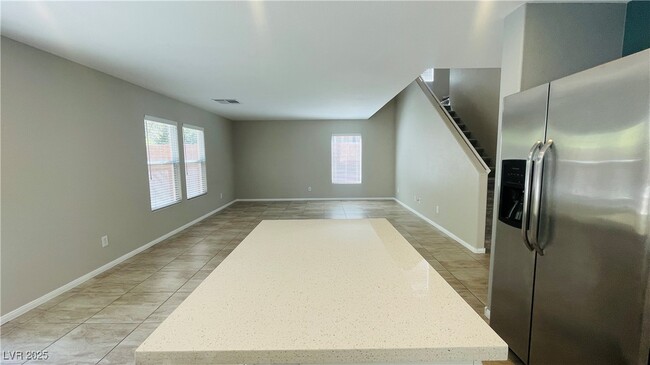 Building Photo - 11625 Villa Malaparte Ave