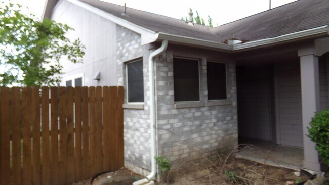Building Photo - 21426 Grand National Ave