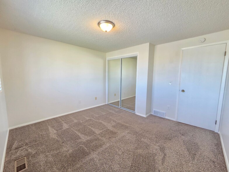 Building Photo - 1707 N Glenn Ct