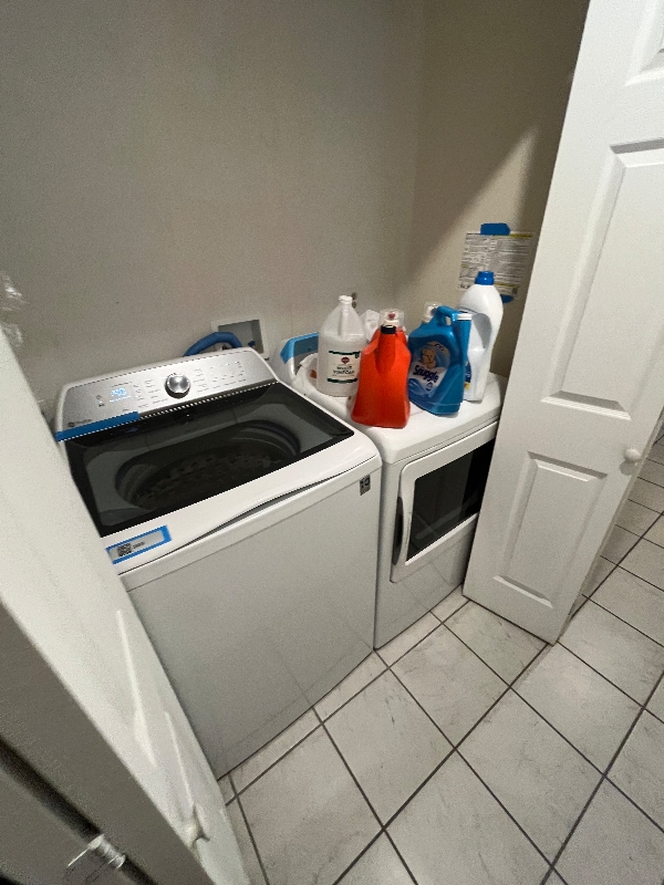 Building Photo - 17 Wild Birch Farms