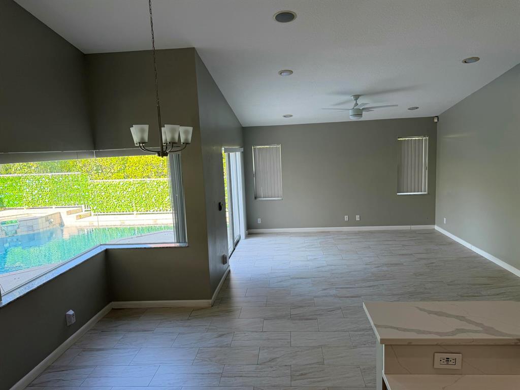Building Photo - 4863 Chardonnay Dr