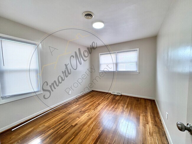 Building Photo - 13312 Sherman Ave