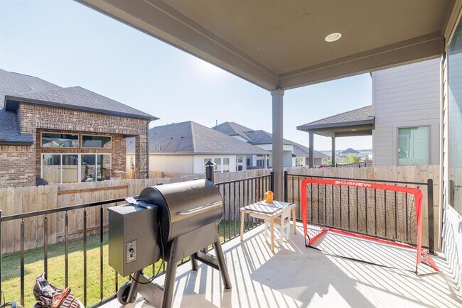 Building Photo - 317 Langhorne Bnd