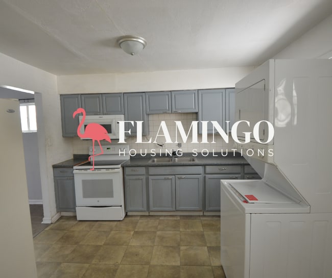 Building Photo - 3963 Nicholas Rd