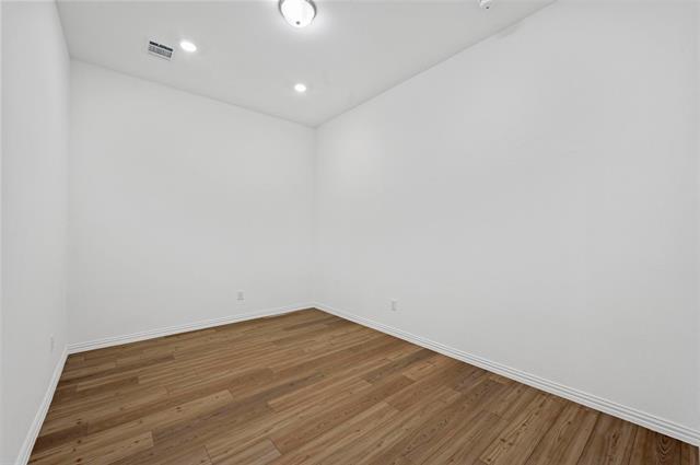 Building Photo - 2226 Adena Spgs Dr