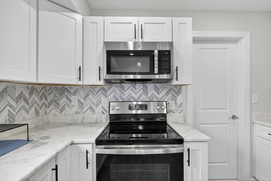 Building Photo - 4833 Gunther St