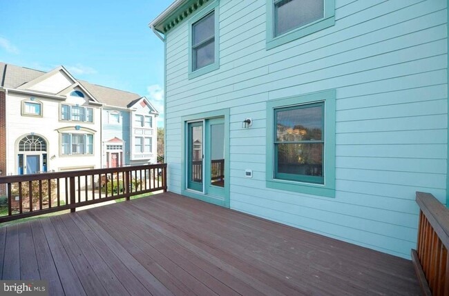 Building Photo - 102 Meherrin Terrace SW