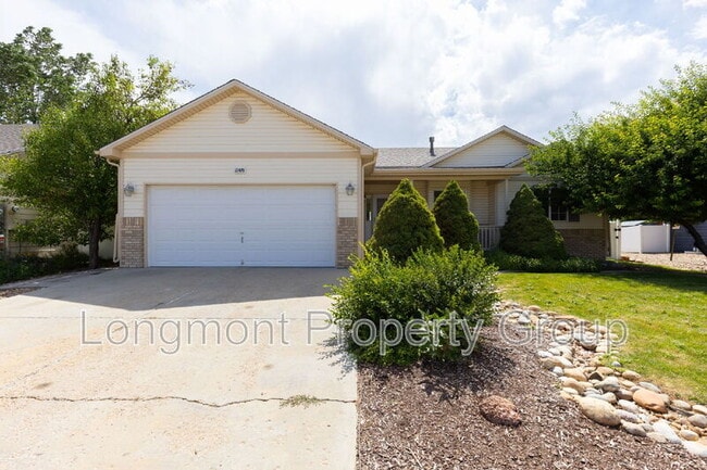 Building Photo - 17475 Margil Rd
