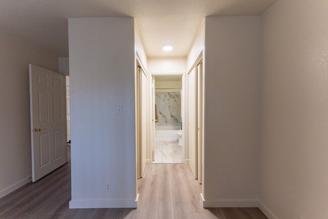 Building Photo - 5064 S Rainbow Blvd