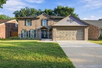 Building Photo - 21218 Park Willow Dr