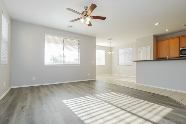 Building Photo - 9111 S 258th Ln